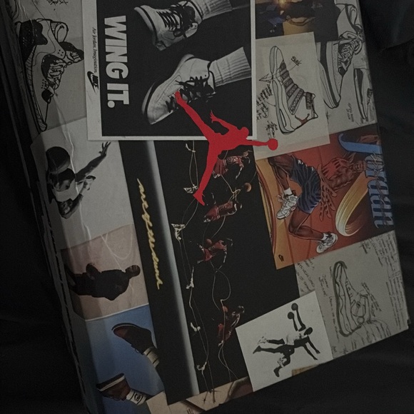 Retro 4 Jordans Black Cats - Picture 4 of 5